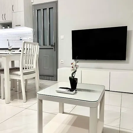 Blueline 3 Apartment
