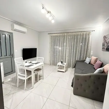 Blueline 3 Loutráki