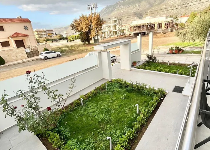 Blueline 3 * Loutráki